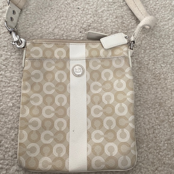 Coach purse - Picture 1 of 3